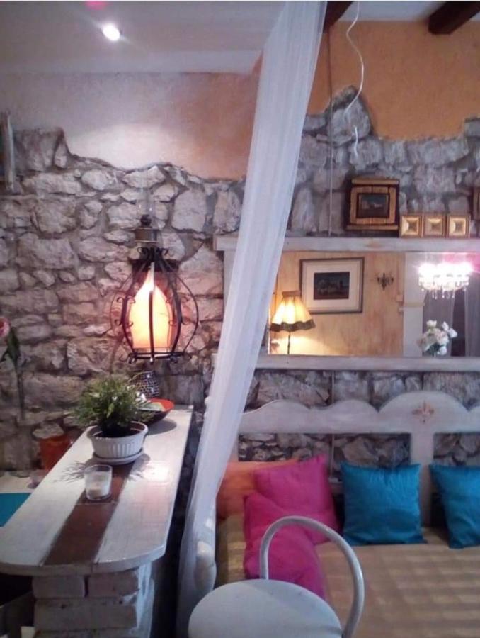 Studio Antique Rovinj Daire Dış mekan fotoğraf